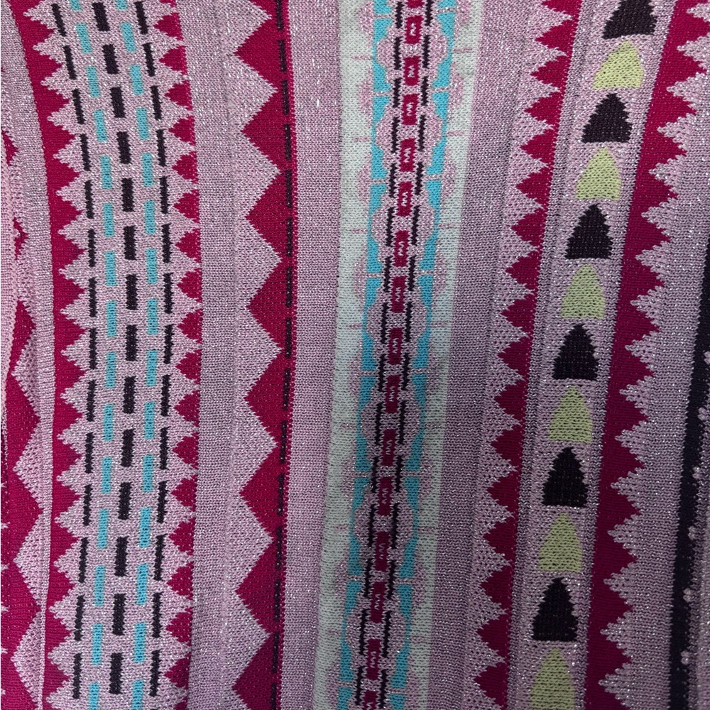Pink Patterned Ruffle Sleeve Knit Dress - Picture 5 of 6